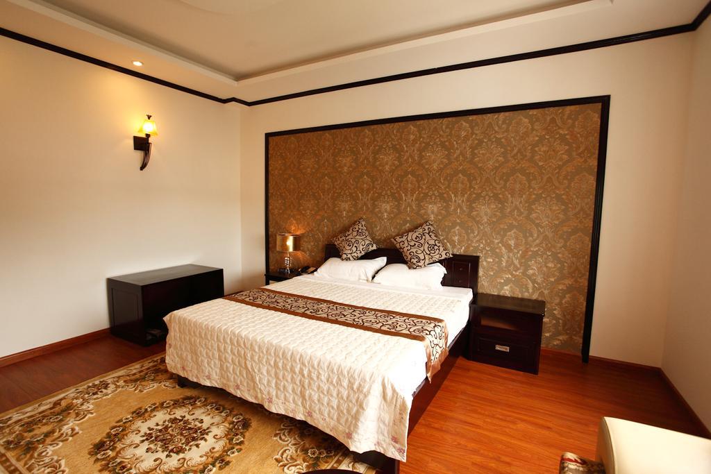 Golden Halong Hotel Nan Giang Exterior photo